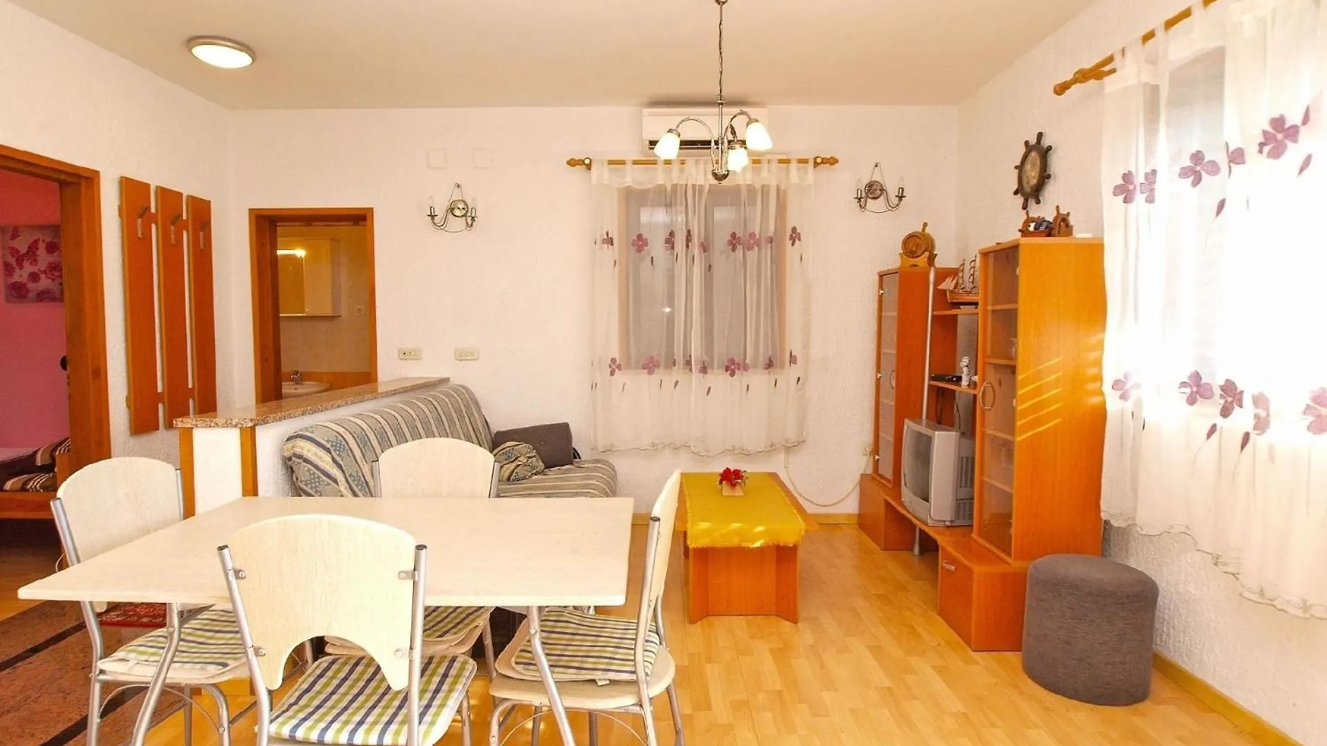 Ferienwohnung Fuer 5 Personen Ca 43 Qm In Cervar-Porat, Istrien Istrische Riviera Porec